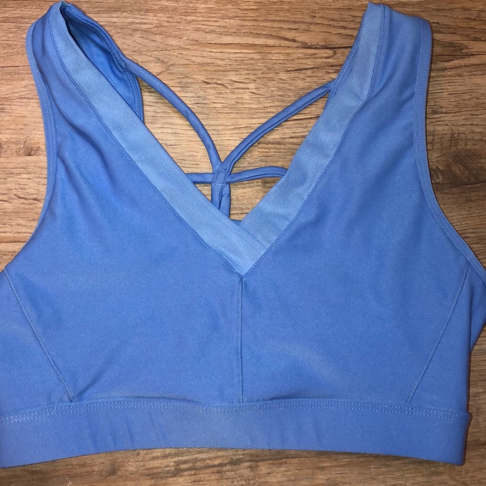 Sports bra